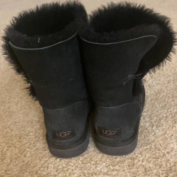 Ugg Bailey button boots - Picture 2 of 3